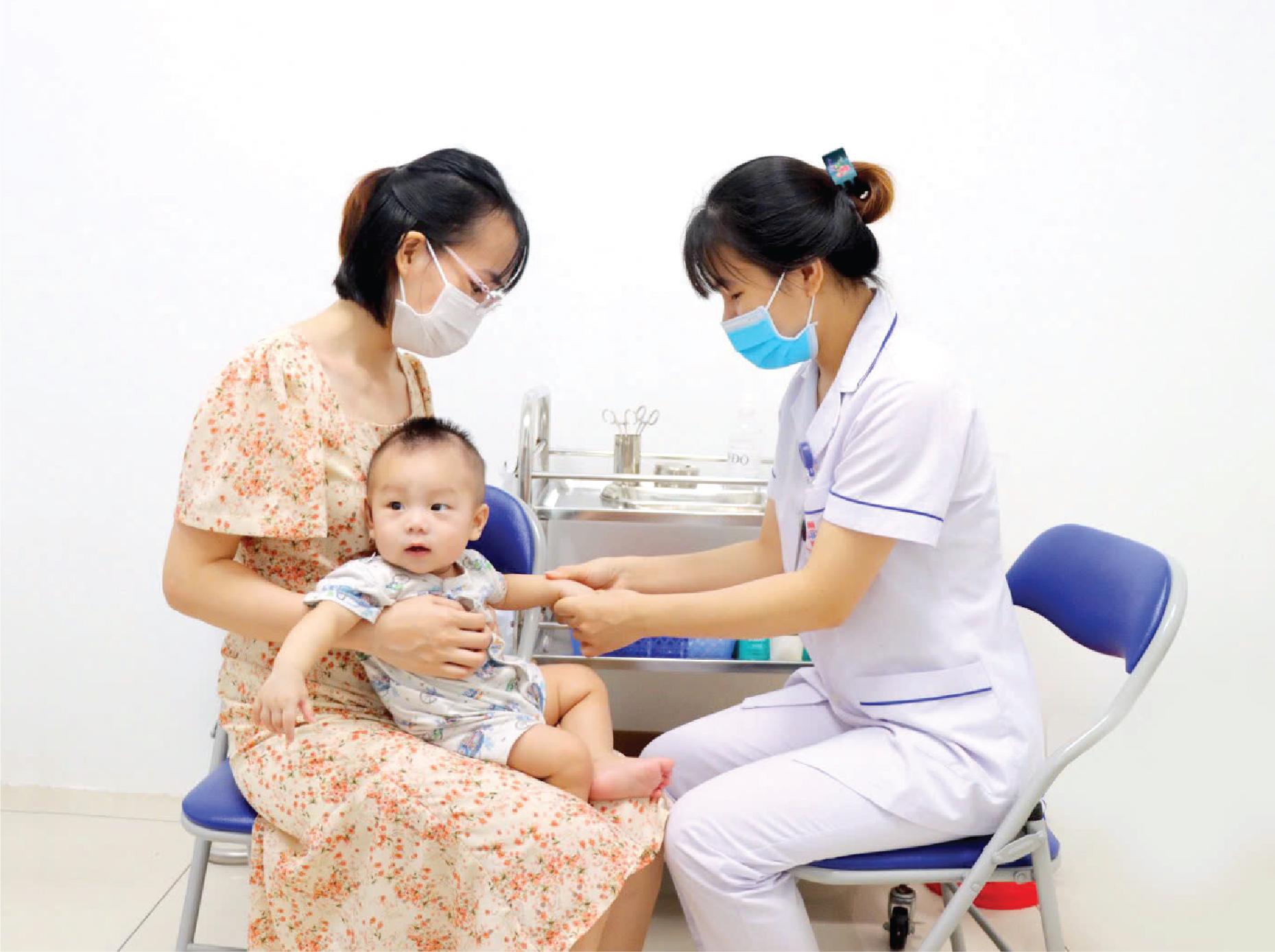 Dịch vụ tiêm chủng